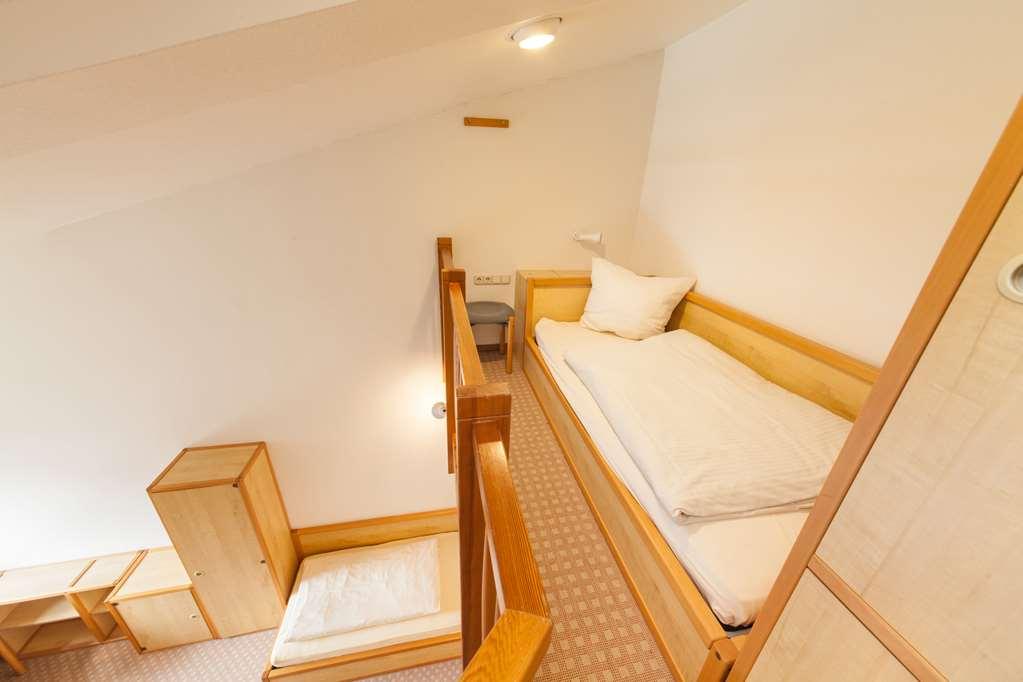 Garner Hotel Kiel - Akademie Номер фото
