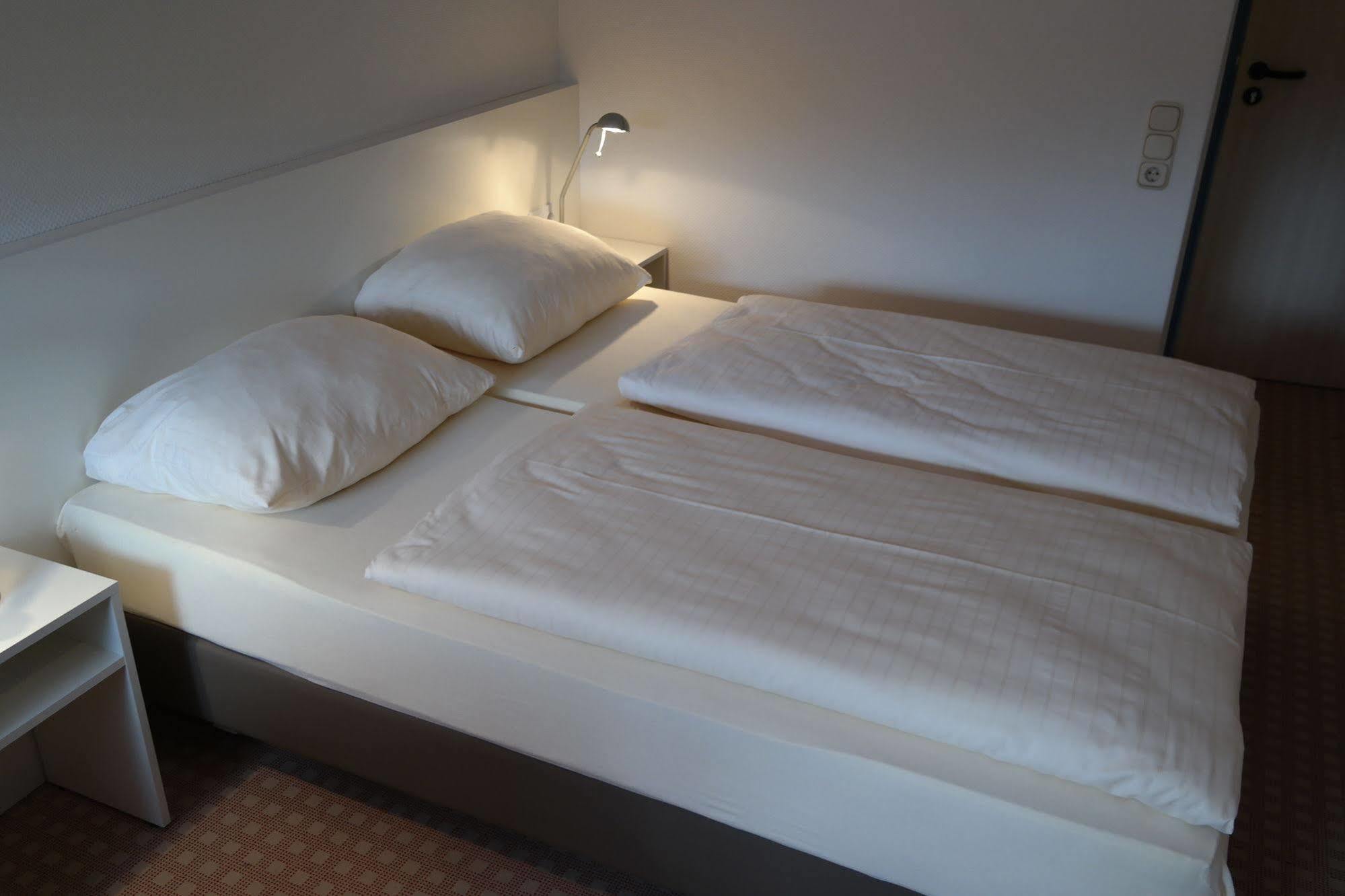 Garner Hotel Kiel - Akademie Экстерьер фото